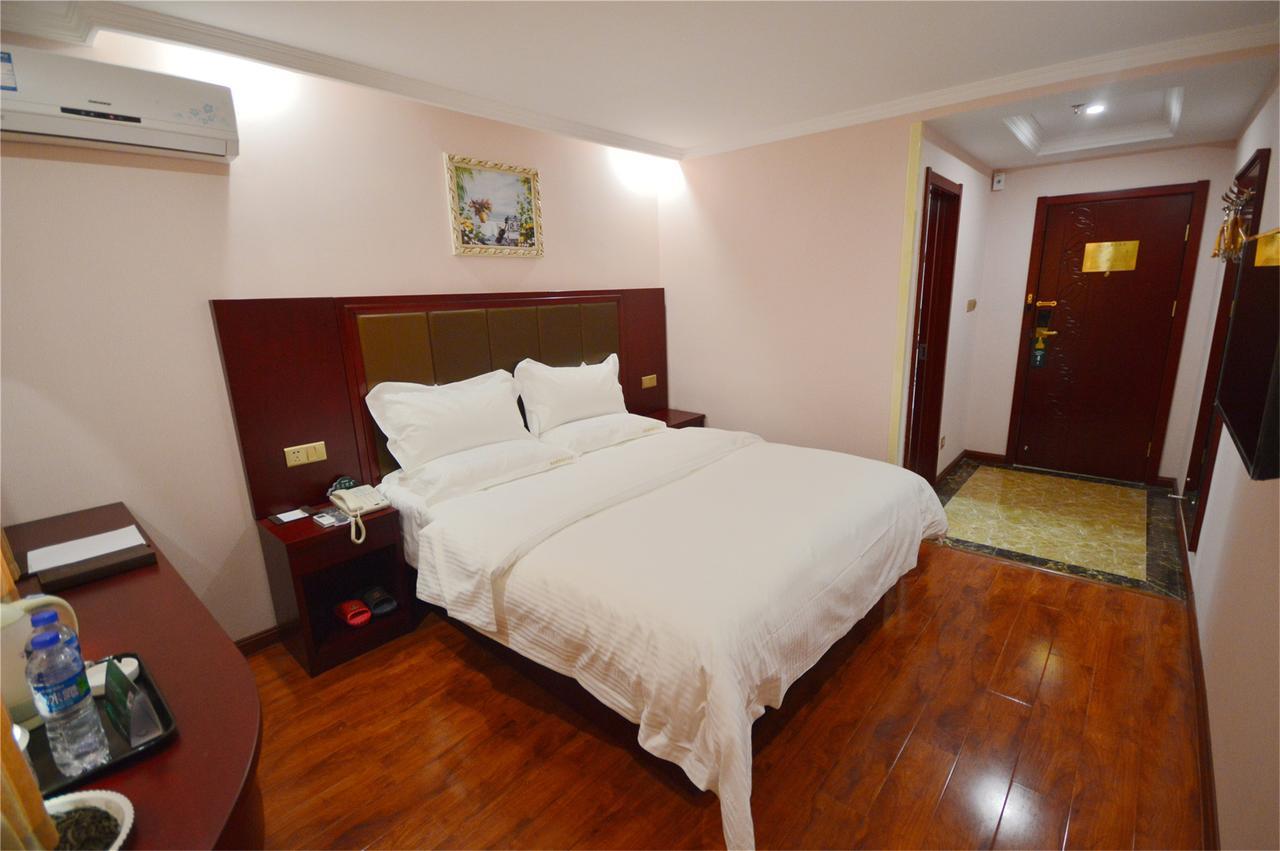 Shells Hanzhong City High Railway Station Renmin Road Hotel Exterior foto